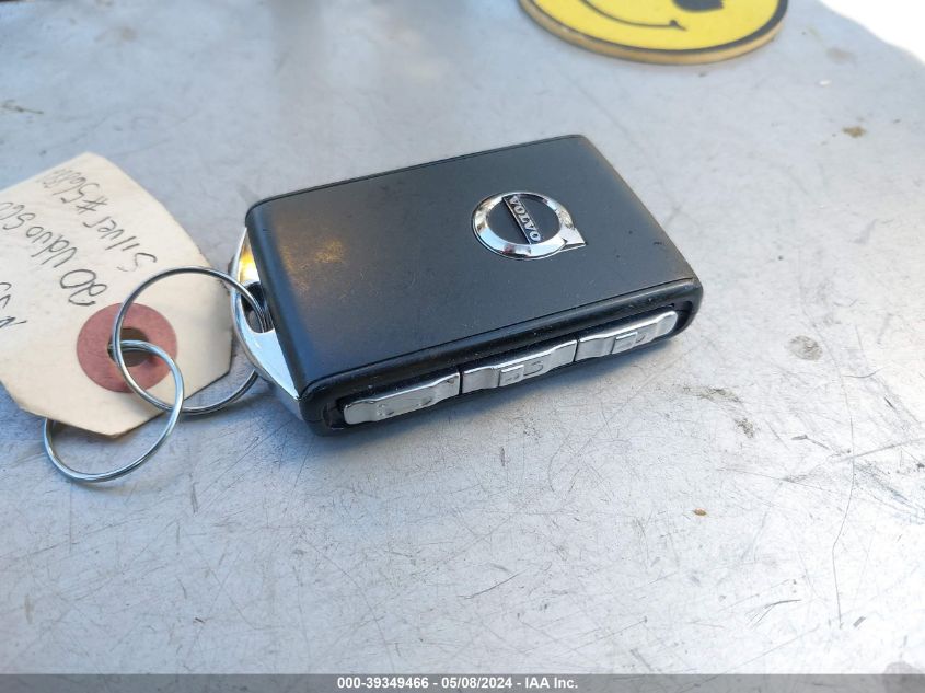 VIN 7JR102FK6LG043702 2020 VOLVO S60 T5 MOMENTUM