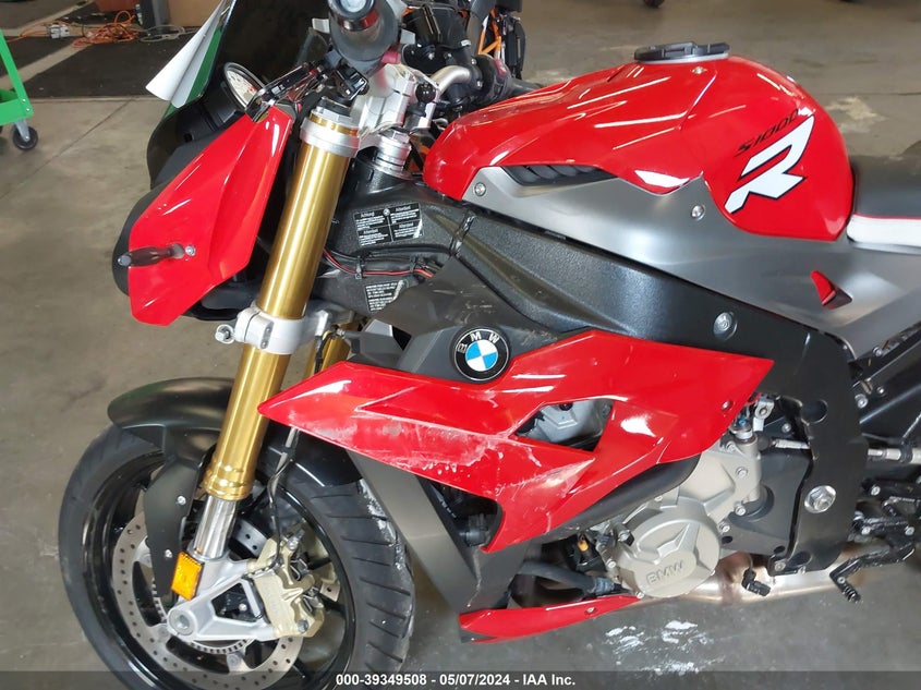 2014 BMW S 1000 R - WB10D1204EZ198525