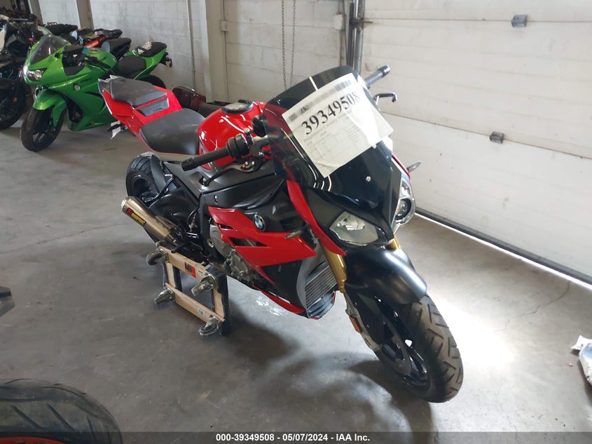 2014 BMW S 1000 R - WB10D1204EZ198525