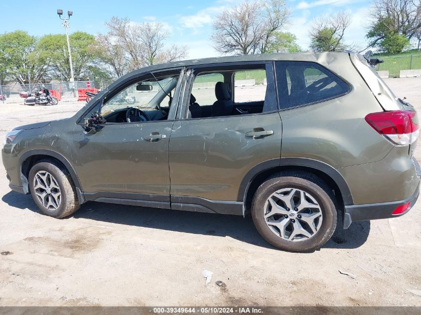 2023 Subaru Forester Premium VIN: JF2SKAEC2PH528342 Lot: 39349644