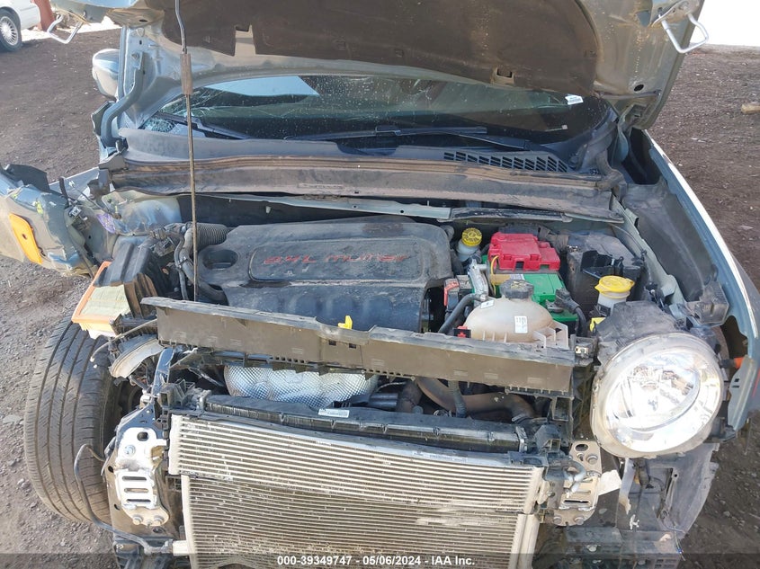 VIN ZACCJABB4JPH32464 2018 JEEP RENEGADE ALTITUDE FWD