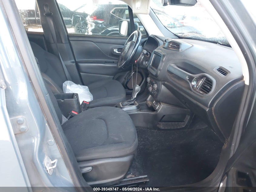 VIN ZACCJABB4JPH32464 2018 JEEP RENEGADE ALTITUDE FWD
