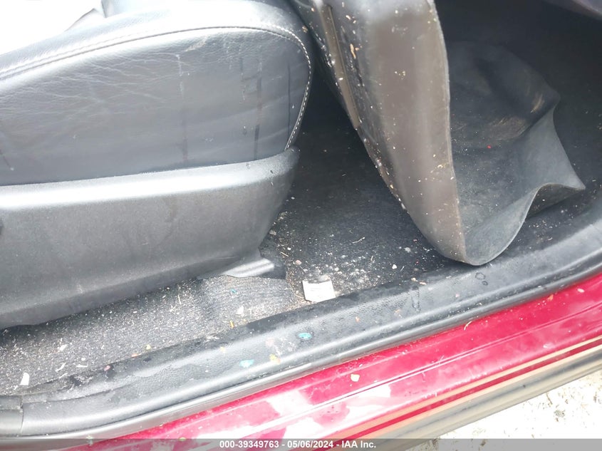 2018 TOYOTA RAV4 LIMITED - 2T3YFREV4JW500105