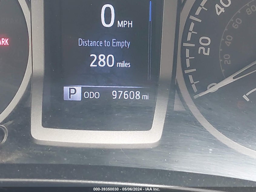 2017 Toyota Tacoma Sr5 V6 VIN: 3TMAZ5CN9HM051889 Lot: 39350030