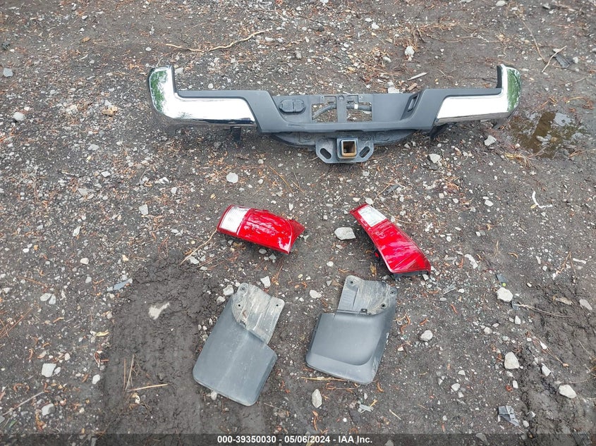 2017 Toyota Tacoma Sr5 V6 VIN: 3TMAZ5CN9HM051889 Lot: 39350030