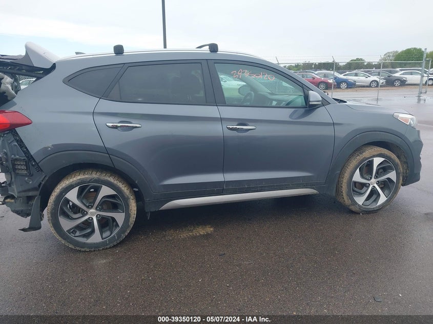 2017 HYUNDAI TUCSON LIMITED/SPORT AND ECO/SE - KM8J3CA28HU309602