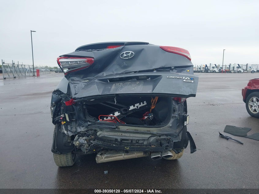 2017 HYUNDAI TUCSON LIMITED/SPORT AND ECO/SE - KM8J3CA28HU309602