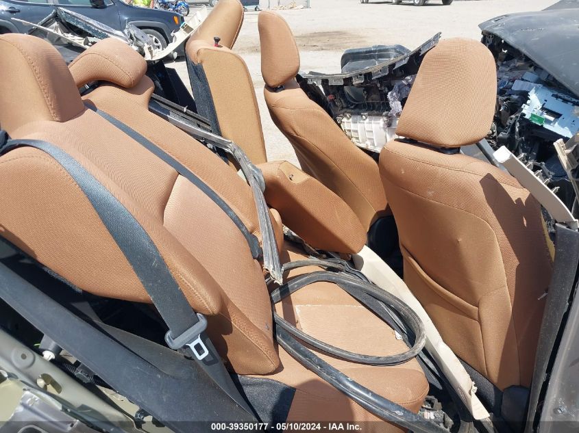 2015 Toyota Corolla Le VIN: 5YFBURHE1FP356876 Lot: 39350177