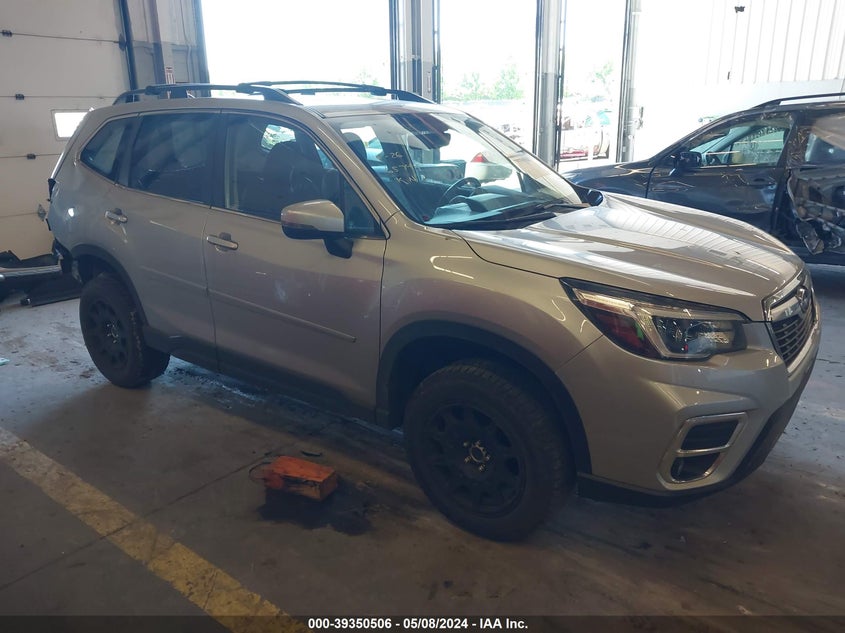 2021 SUBARU FORESTER LIMITED - JF2SKAUC3MH522062