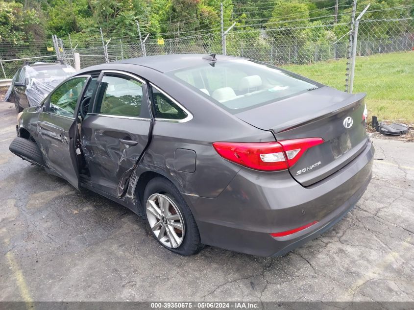 2015 HYUNDAI SONATA SE - 5NPE24AF0FH023834