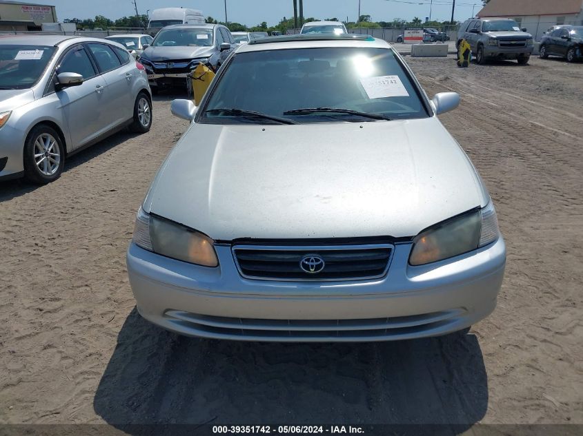 2000 Toyota Camry Le V6 VIN: 4T1BF28KXYU091402 Lot: 39351742