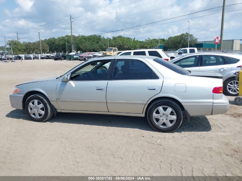 2000 Toyota Camry Le V6 VIN: 4T1BF28KXYU091402 Lot: 39351742