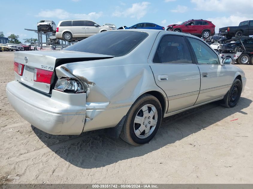 2000 Toyota Camry Le V6 VIN: 4T1BF28KXYU091402 Lot: 39351742