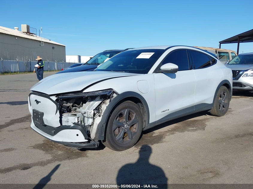 2021 Ford Mustang Mach-E Select VIN: 3FMTK1RMXMMA43780 Lot: 39352000