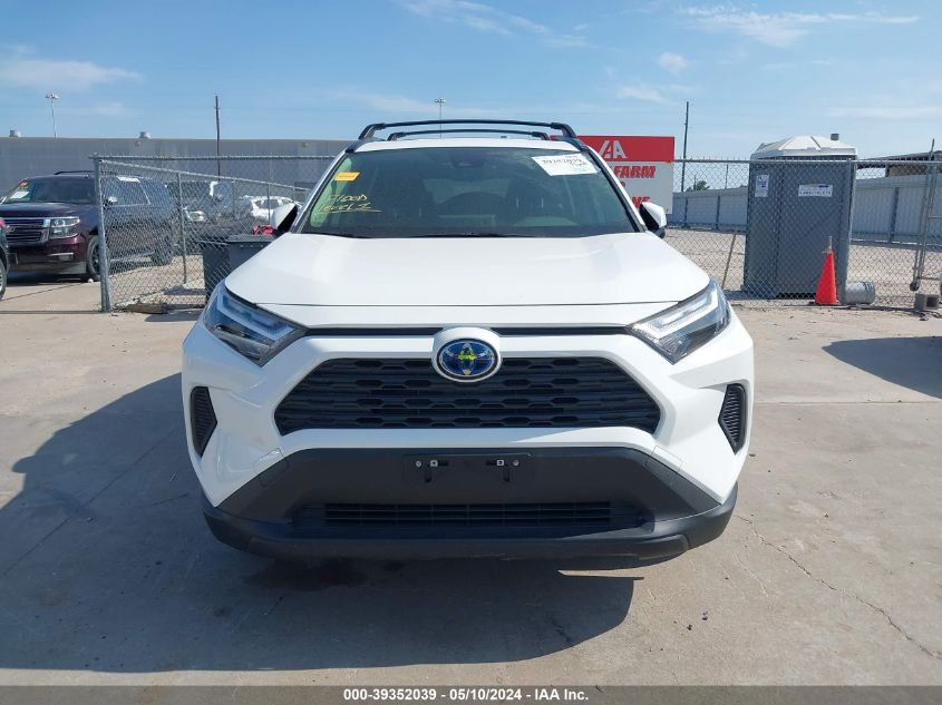 2022 Toyota Rav4 Xle Hybrid VIN: JTMRWRFV5ND165636 Lot: 39352039