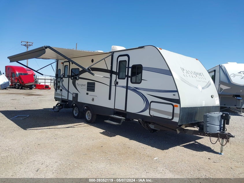 KEYSTONE RV RV PASSPORT GRAND TO 2015. Lot# 39352119. VIN 4YDT24522FX413561. Photo 1