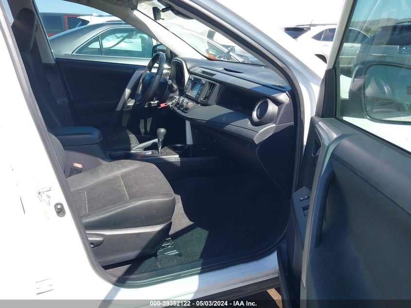 2018 TOYOTA RAV4 LE - 2T3ZFREV3JW468090