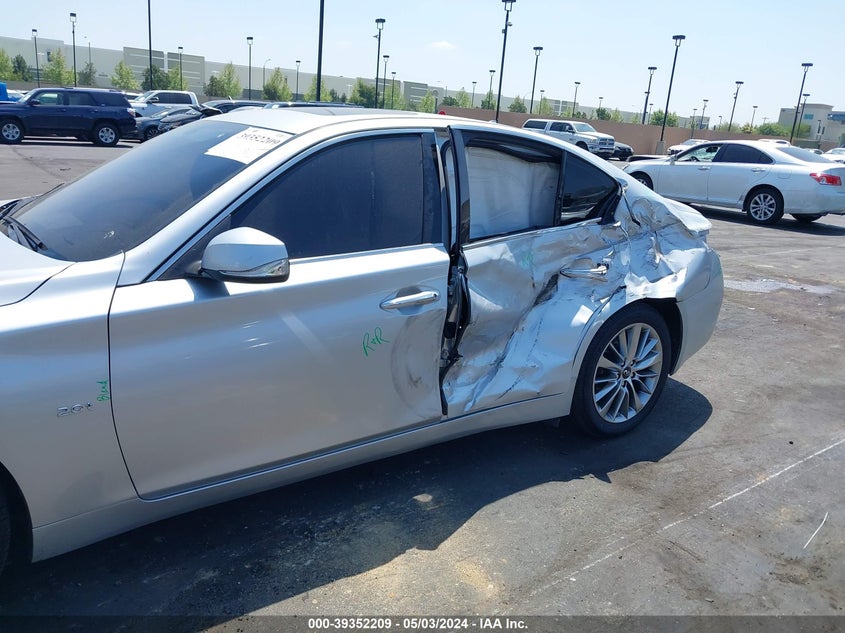 VIN JN1CV7AP6JM240203 2018 INFINITI Q50 PURE/LUXE