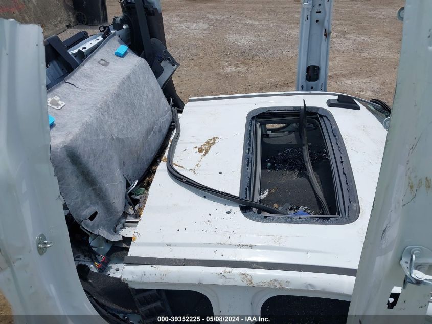 2022 Chevrolet Silverado 1500 Ltd 4Wd Short Bed Lt Trail Boss VIN: 3GCPYFED0NG111561 Lot: 39352225