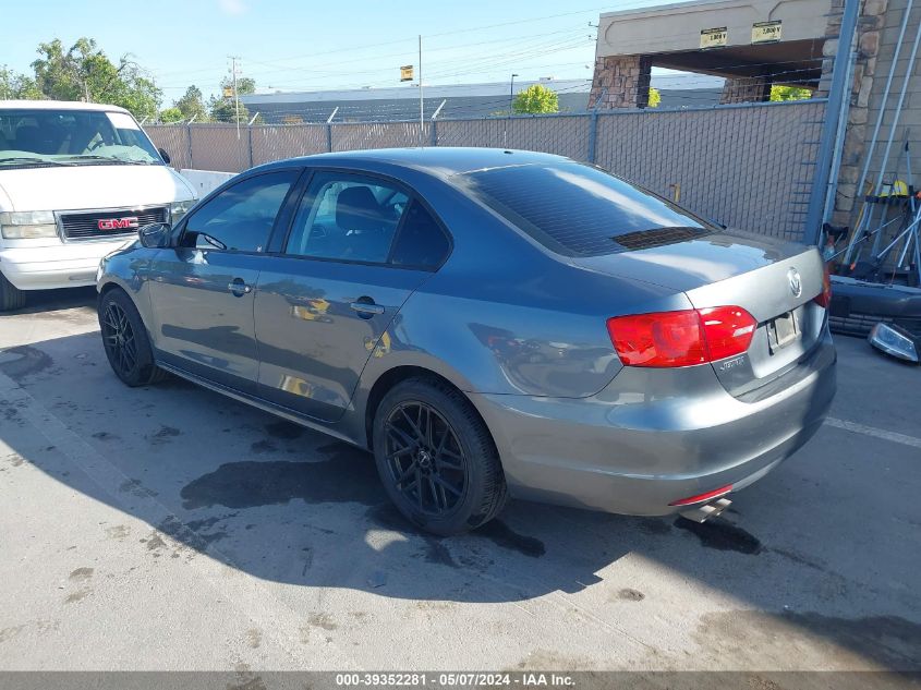 2013 VOLKSWAGEN JETTA 2.0L S - 3VW2K7AJ7DM292118