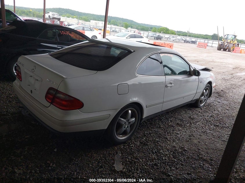1998 Mercedes-Benz Clk 320 VIN: WDBLJ65G2WF020628 Lot: 39352304