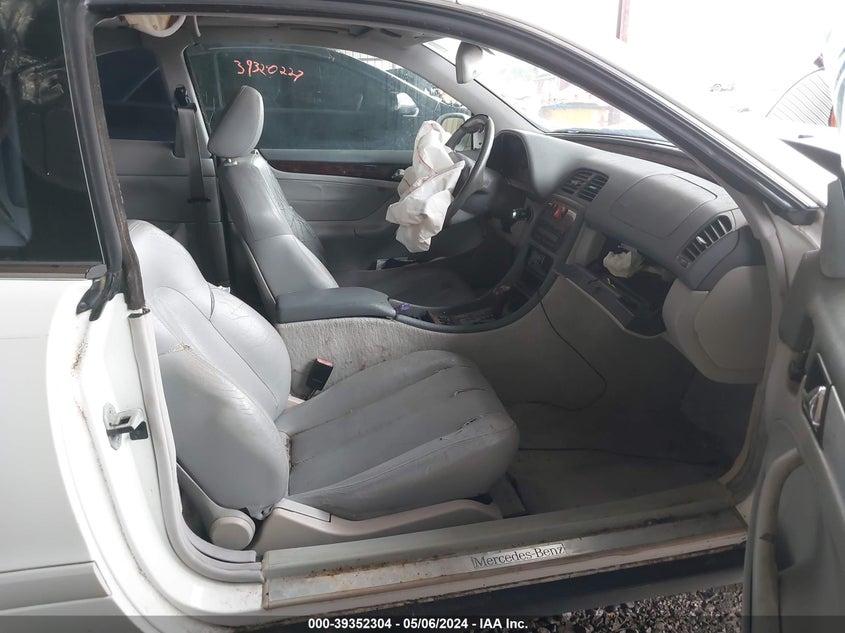 1998 Mercedes-Benz Clk 320 VIN: WDBLJ65G2WF020628 Lot: 39352304