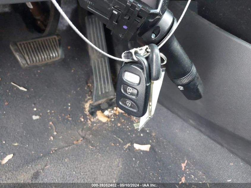 2012 Hyundai Elantra Gls VIN: 5NPDH4AE9CH061964 Lot: 39352402