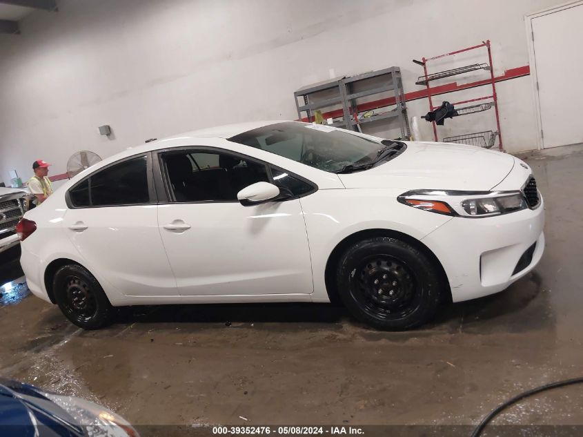 2017 Kia Forte Lx VIN: 3KPFK4A74HE029009 Lot: 39352476