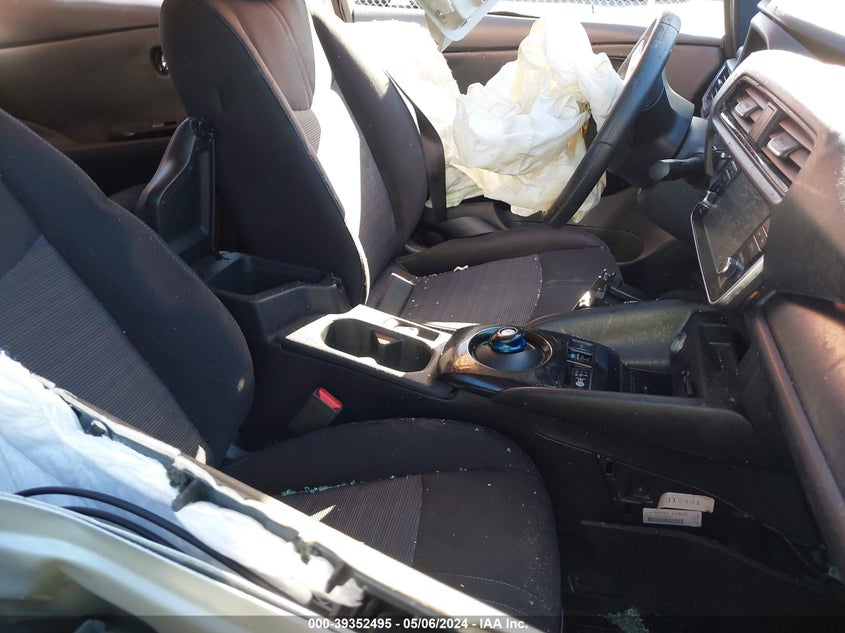 2018 Nissan Leaf Sv VIN: 1N4AZ1CP7JC312606 Lot: 39352495