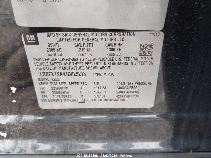 VIN LRBFX1SA4JD025218 2018 BUICK ENVISION ESSENCE
