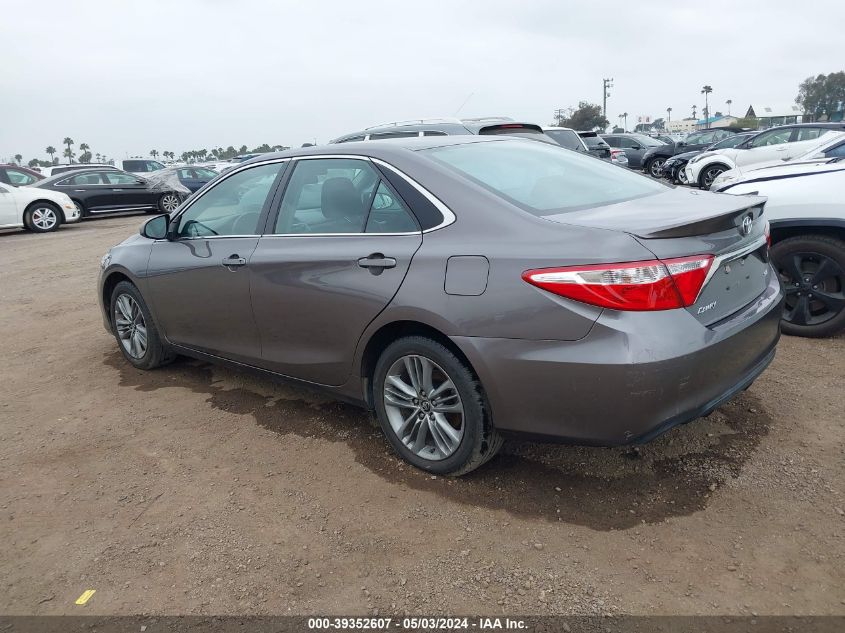 2015 Toyota Camry Se VIN: 4T1BF1FK5FU496299 Lot: 39352607