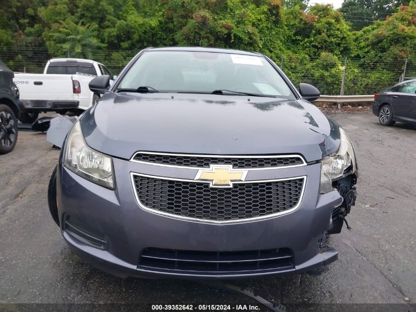 2013 Chevrolet Cruze Ls Auto VIN: 1G1PA5SH3D7130453 Lot: 39352642