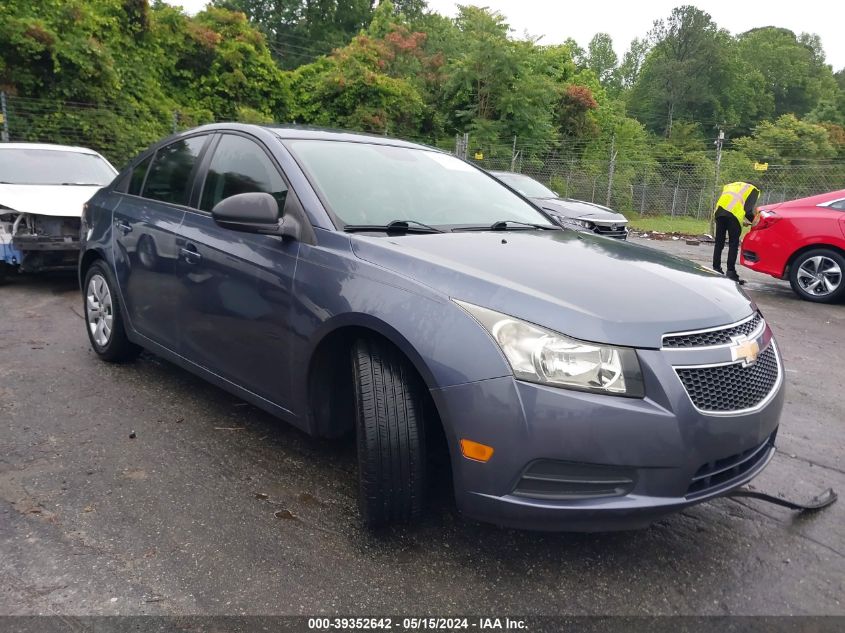 2013 Chevrolet Cruze Ls Auto VIN: 1G1PA5SH3D7130453 Lot: 39352642