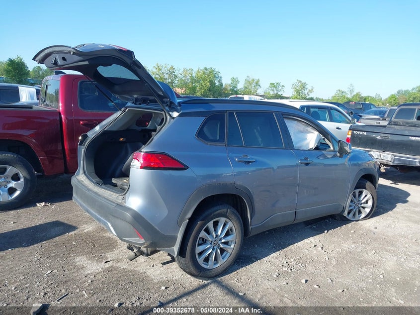 2022 Toyota Corolla Cross Le VIN: 7MUCAAAG3NV011922 Lot: 39352678