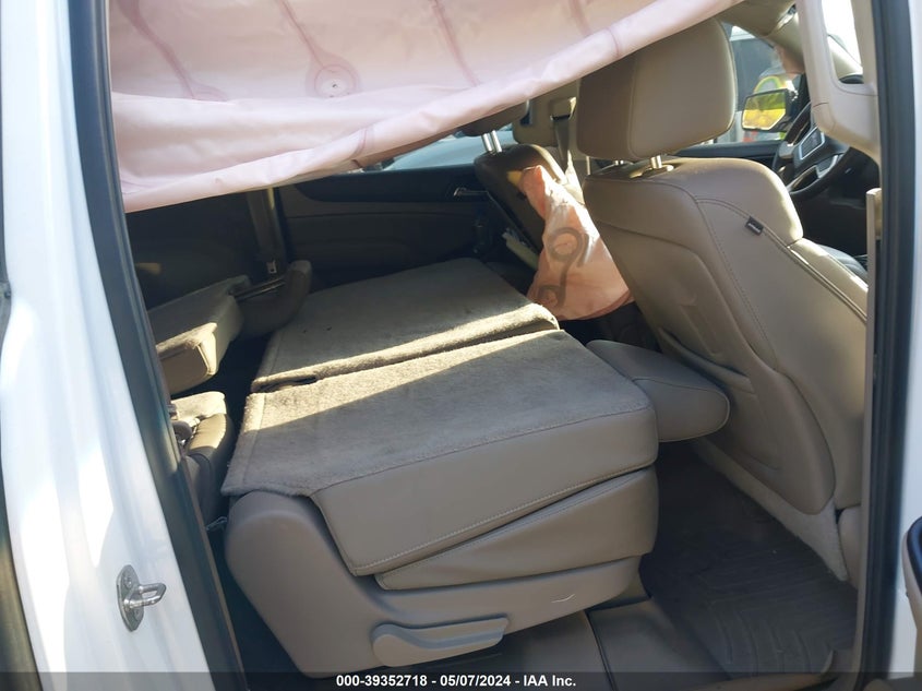 2015 GMC YUKON XL 1500 SLT - 1GKS1HKC0FR612896