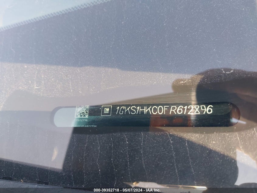 2015 GMC YUKON XL 1500 SLT - 1GKS1HKC0FR612896