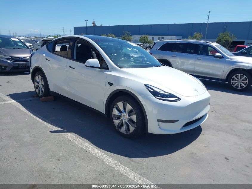 7SAYGDEE7PF864472 2023 TESLA MODEL Y - Image 1