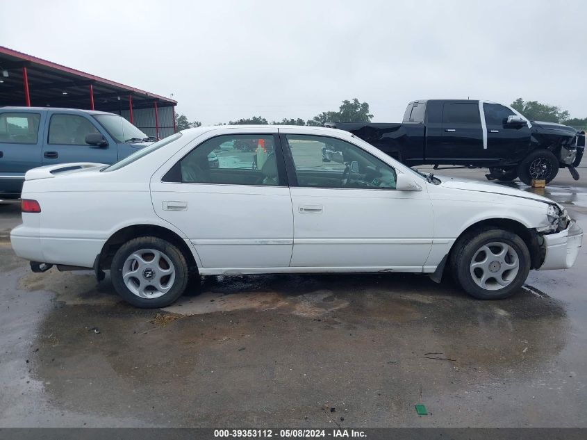 1997 Toyota Camry Le VIN: 4T1BG22K9VU780249 Lot: 39353112