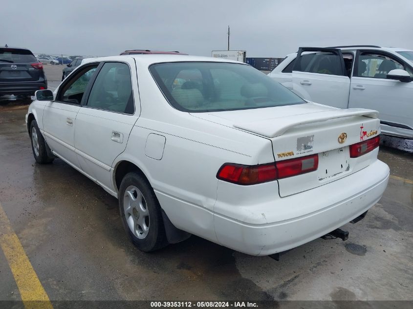 1997 Toyota Camry Le VIN: 4T1BG22K9VU780249 Lot: 39353112