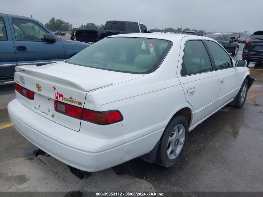 1997 Toyota Camry Le VIN: 4T1BG22K9VU780249 Lot: 39353112