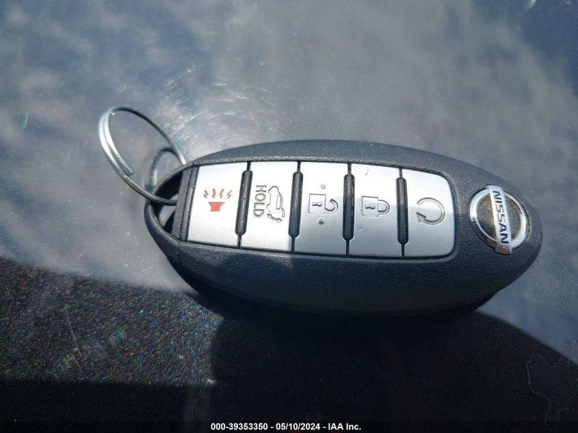 2017 Nissan Rogue Sl VIN: 5N1AT2MT3HC752079 Lot: 39353350