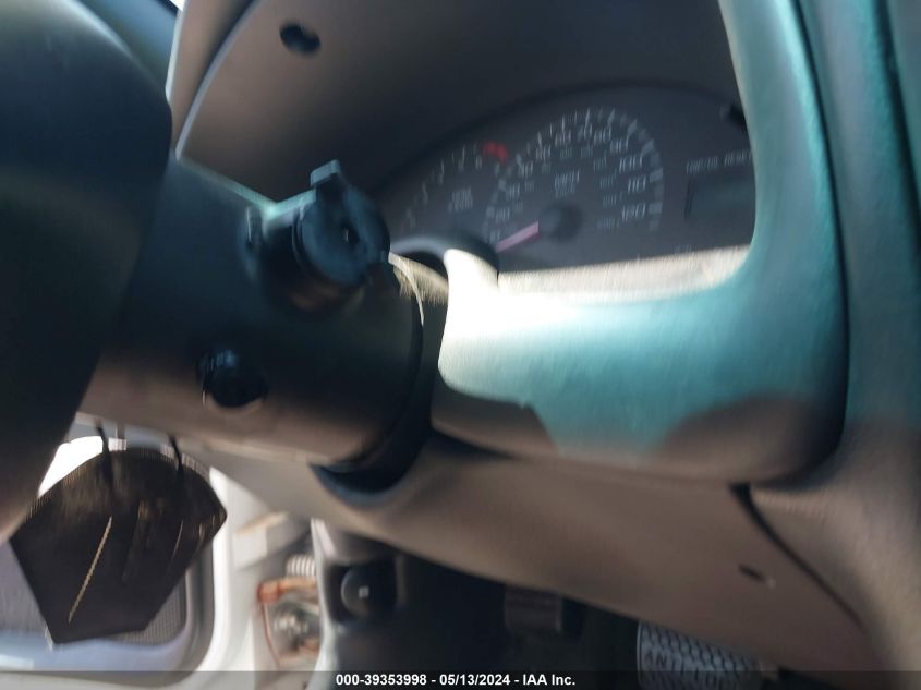 2000 Chevrolet Camaro VIN: 2G1FP32K9Y2156014 Lot: 39353998