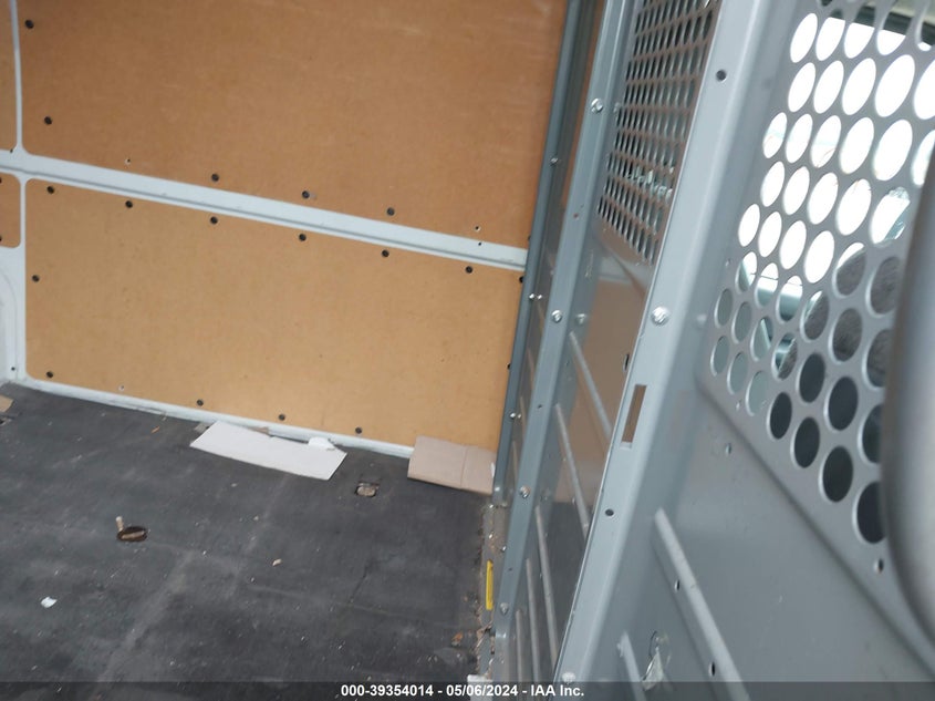 2013 NISSAN NV CARGO NV2500 HD SV V6 - 1N6BF0LY9DN112245