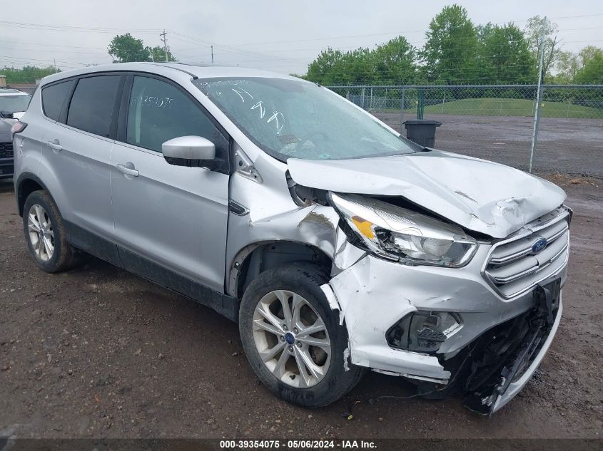 2017 FORD ESCAPE SE - 1FMCU0GD1HUD52465