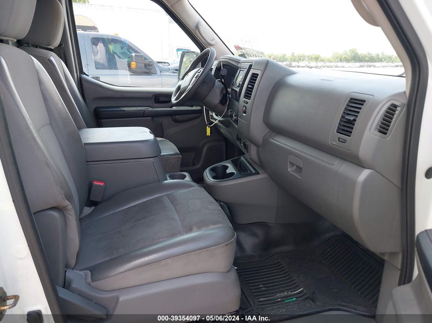 2017 Nissan Nv Cargo Nv2500 Hd Sv V6 VIN: 1N6BF0LY5HN804671 Lot: 39354097