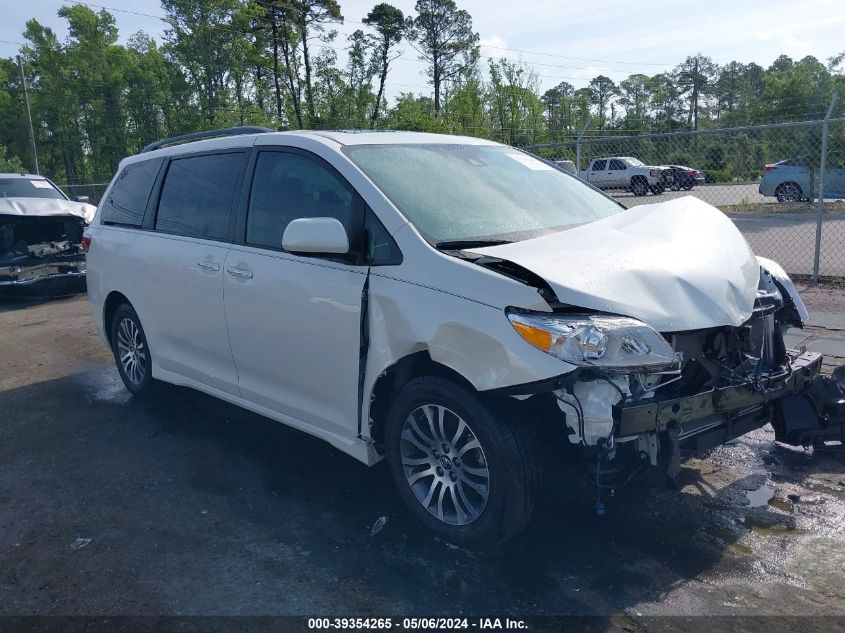 5TDYZ3DC1KS968011 2019 TOYOTA SIENNA - Image 1