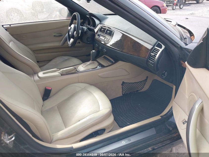 2006 BMW Z4 3.0I VIN: 4USBU33526LW69457 Lot: 39354319