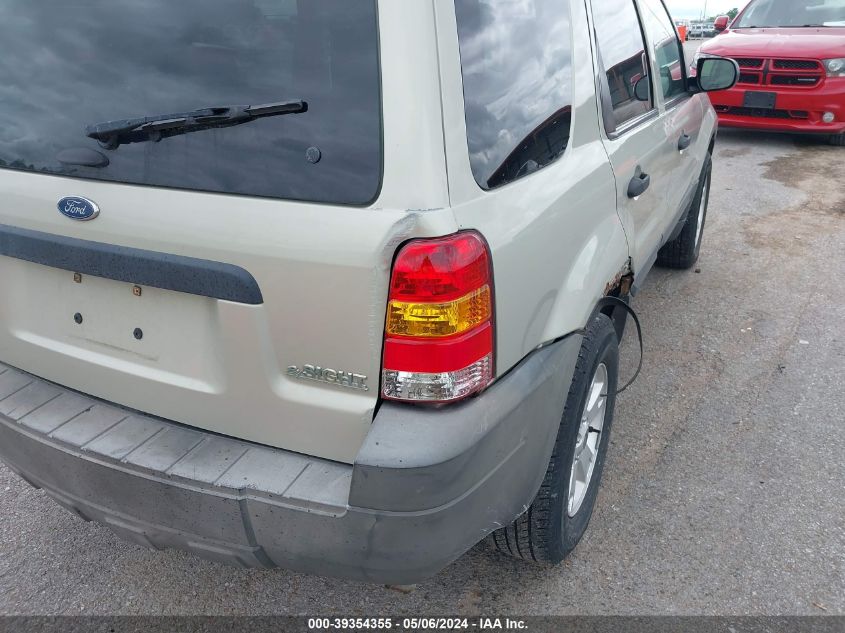 2005 Ford Escape Xlt VIN: 1FMYU93115KA05599 Lot: 39354355