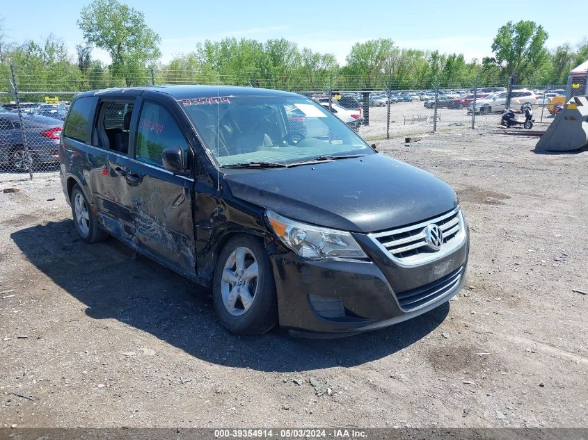 2010 Volkswagen Routan Se VIN: 2V4RW3D10AR388225 Lot: 39354914