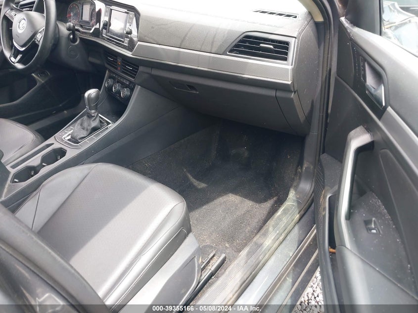 VIN 3VWCB7BU1KM217618 2019 VOLKSWAGEN JETTA 1.4T R-LINE/1.4T S/1.4T SE